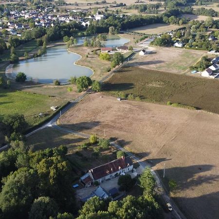 gite de l'aunay Flere-la-Riviere Extérieur photo