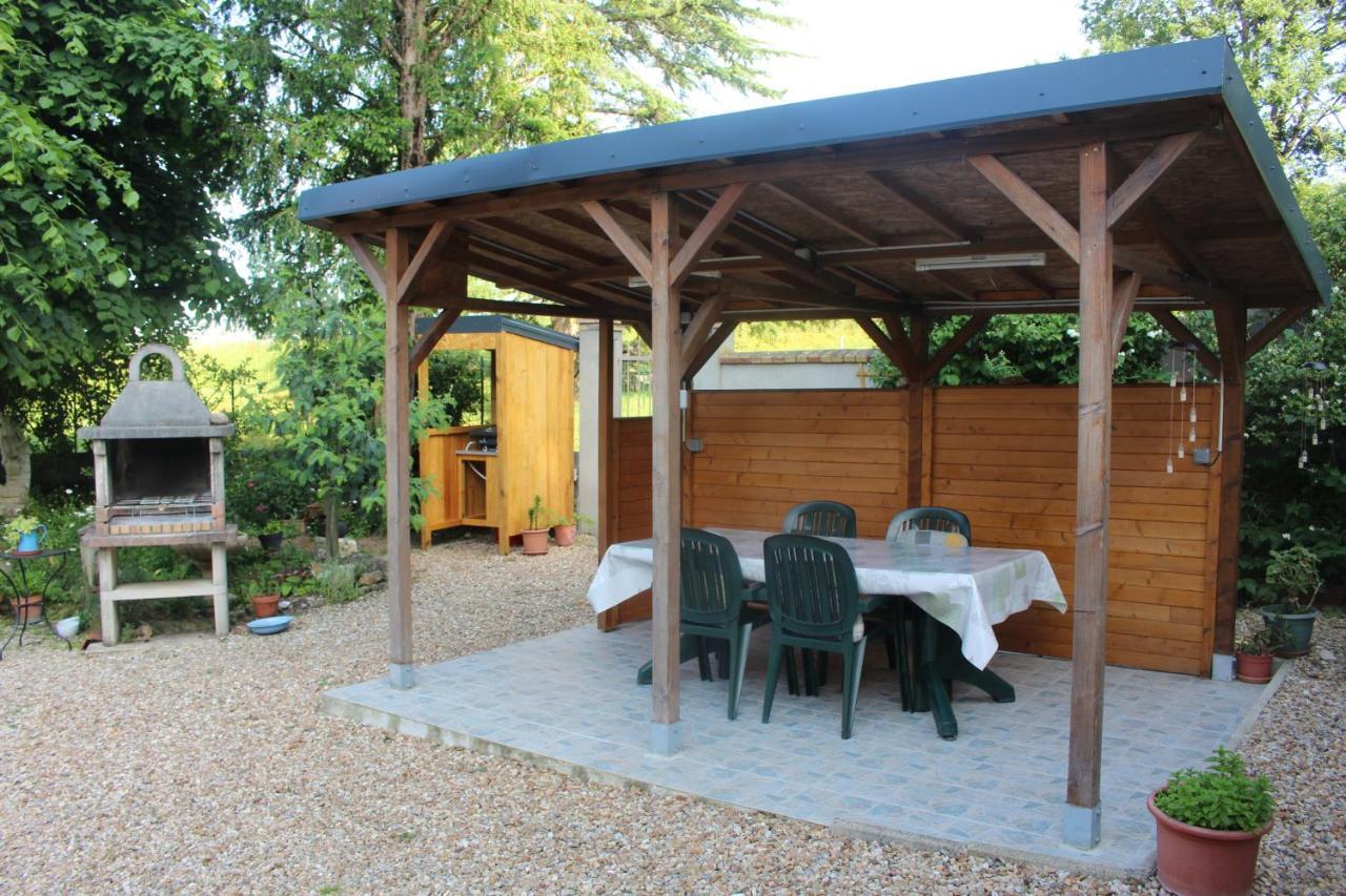 gite de l'aunay Flere-la-Riviere Extérieur photo